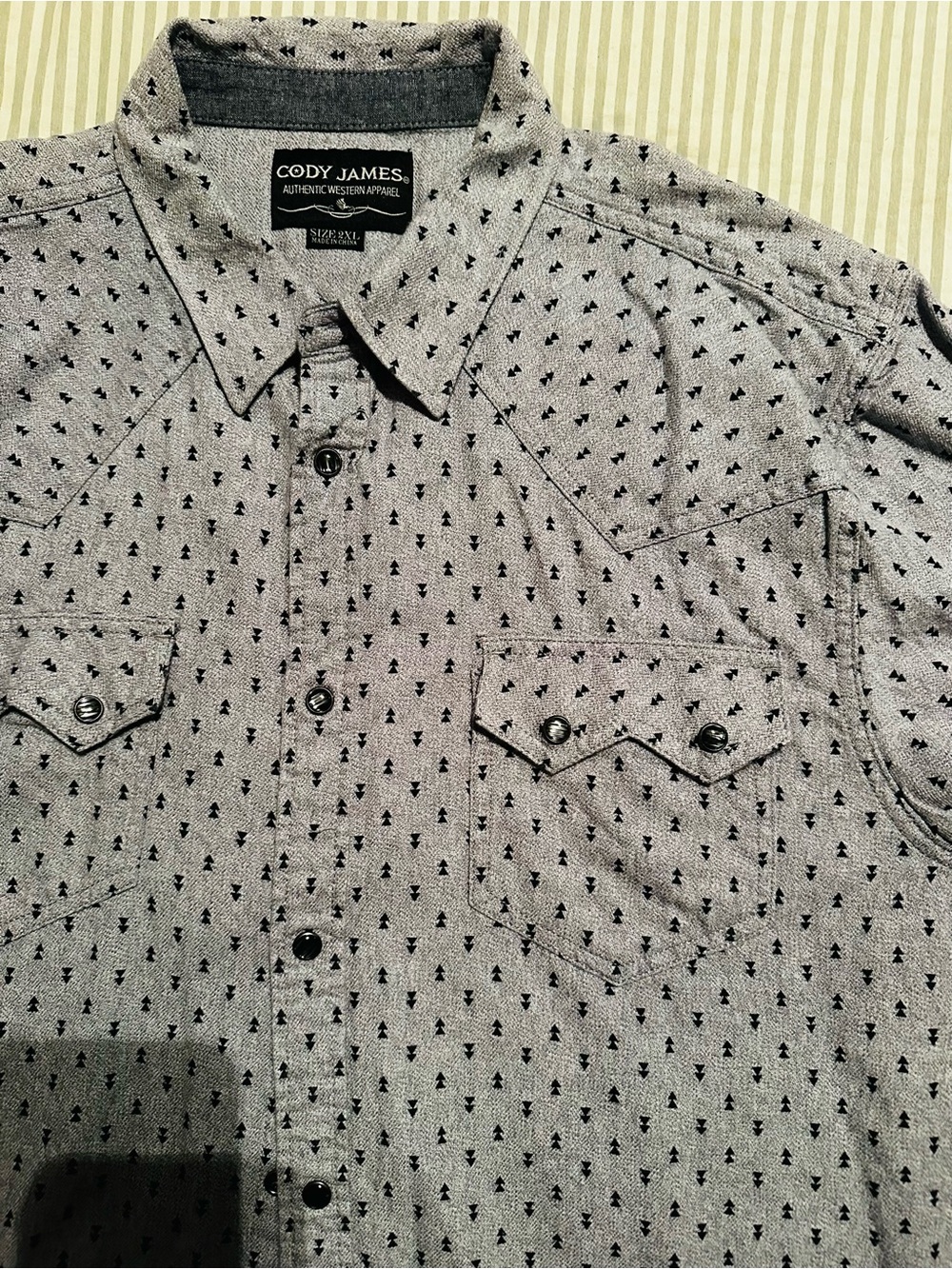 Cody James Shirt Mens 2XL Gray Arrow Pattern Short Sleeve Button Up Western Wear